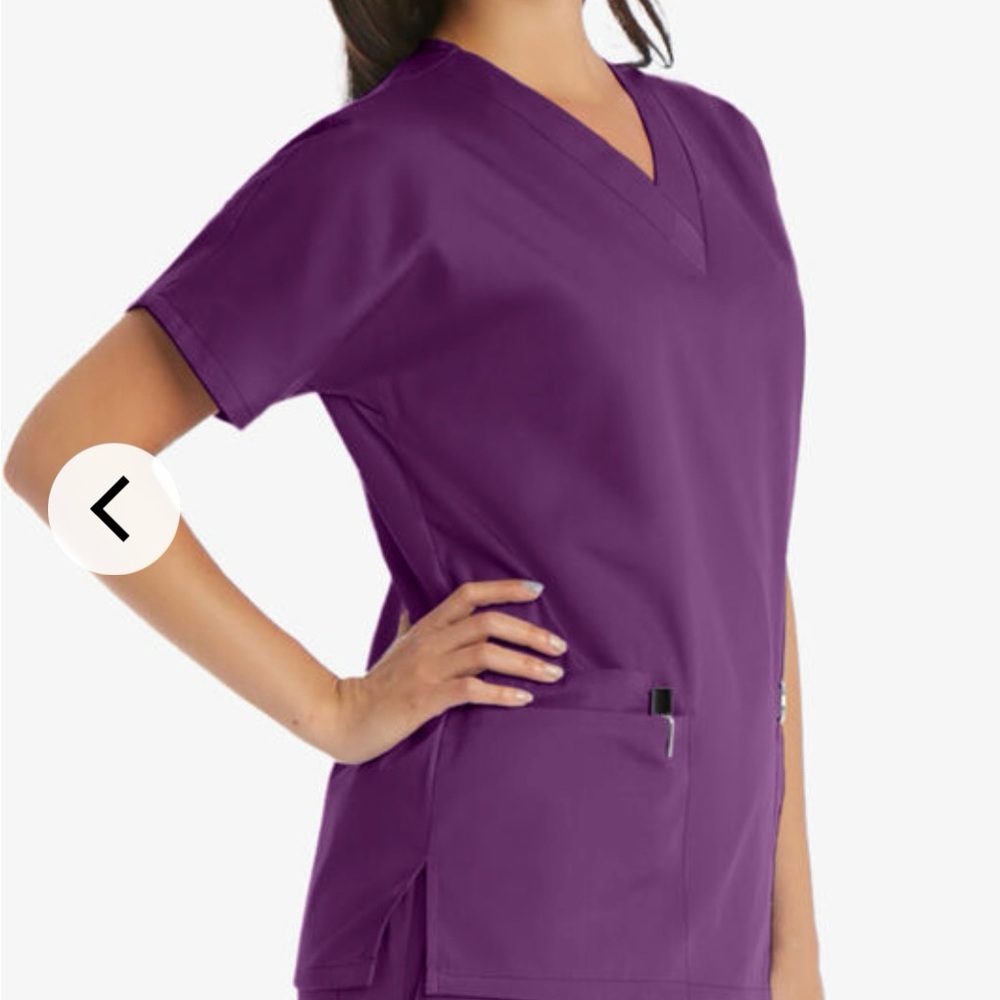 Cherokee Scrub Top. Authentic Cherokee Workwear. NWT.
